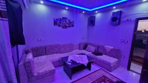 استديو غرفة نوم و ريسبشن و روف تراس