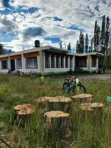 Nubra Holiday - Thoise