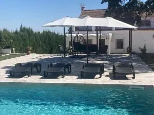 La Colina Sierra Norte de Sevilla - La Parrilla