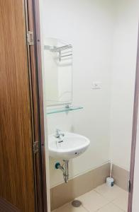 KJ Comfy Stay at Spring Residences Bicutan