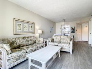 Ocean View with a beachfront pool at Ocean Trillium Condo ~ 602