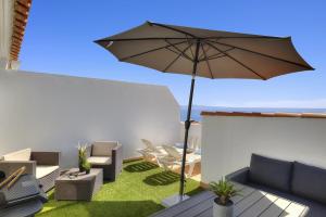 Breathtaking terrace by Costarentals - Ref M45