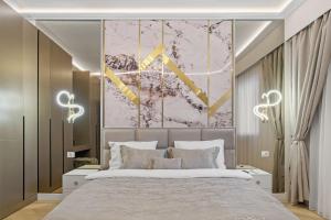 Central Two rooms apartment The Paradise of lights