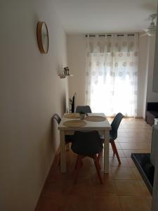 Apartamento Guijarro frente a playa de la Conchã