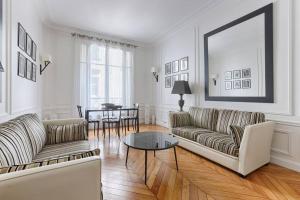 Appartements Invalides Pont Alexandre III Luxury Apartement 2BR : photos des chambres