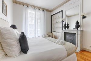 Appartements Invalides Pont Alexandre III Luxury Apartement 2BR : photos des chambres