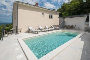 Holiday home Carsiaga 