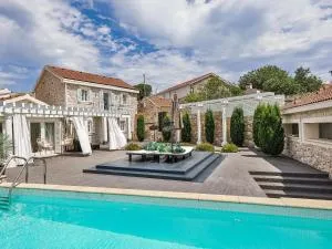 Drvenik Mali - 小德尔韦尼克岛