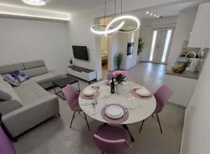 Lennida Apartman with free parking - Kavran