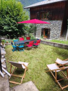 Maisons de vacances Belle maison traditionnelle - Les Chavonnes : photos des chambres