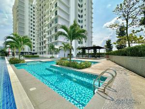 The Platino Near Paradigm Mall By Stayrene