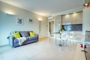 CaseOspitali - Linda, luminoso bilocale fashion con balcone per 4 - Pioltello