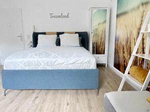 FeWo Studio Ein Bett im Kornfeld, Küche, 30qm, Souterrain