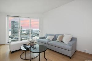 Luxury 3 bedroom seaview apartment, ONS 2024