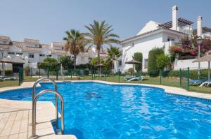 AB Properties - Chic House Marbella - Puerto Banus - Golden Mile