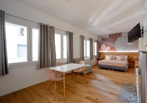 Fully Furnished Pink Apartment 2