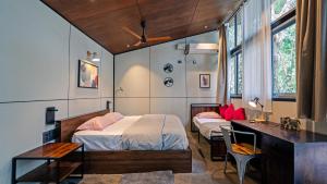 Cove by Raho - Nestled Away Retreat