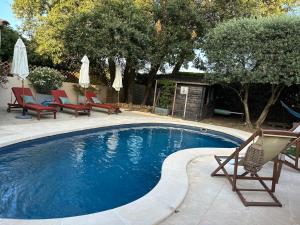 Sejours chez l'habitant La Provence : Chambre Double avec Terrasse