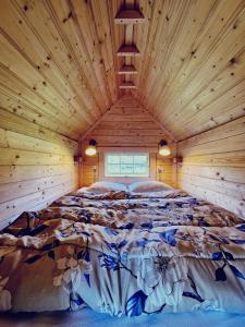 Campings Camping a la ferme - Hebergements insolites : Chalet 1 Chambre
