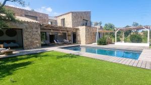 Villas Bergerie Piana d-architecte neuve, 8 pers, piscine chauffee, a 10 min plage : photos des chambres
