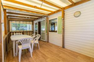 Campings Camping Les Pins de Sel : photos des chambres