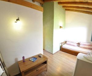 Adamantia Newly Built Small Apartment A1