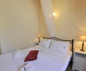 Adamantia Newly Built Small Apartment A1