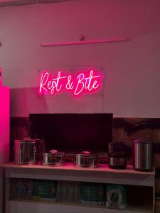 Hotel Rest and Bite