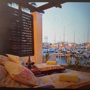 Luxurious Apartment in central Waterfront