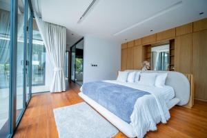 Botanica Foresta 4BR Luxury Villa with Pool by NLA