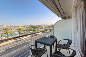 A beautiful 2BR seafront home with private terrace by 360 Estates