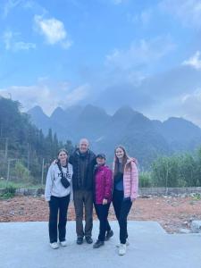 Đồng Văn Golden Hotel