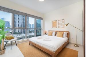 Boulevard 2 BR- Burj Khalifa-Dubai Mall- pool-Gym