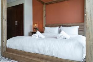 Boulevard 2 BR- Burj Khalifa-Dubai Mall- pool-Gym
