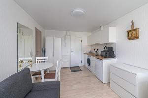 Partizanų studio apartment #2 by Polo Apartments