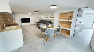 Sky apartment