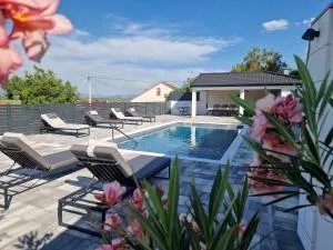 Villa Anna's heaven - Runović