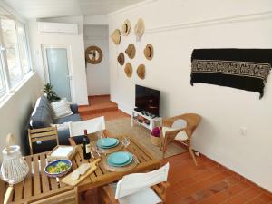 Blue Dragon River House