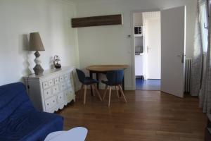 Maisons d'hotes Au Tour Des Bois : photos des chambres