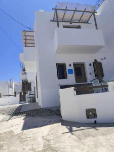 Galani Mirtia Guest House