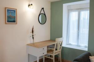 Maisons de vacances Jolie maison entierement renovee proche du bourg et des plages : photos des chambres