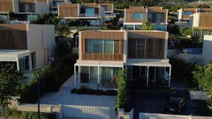 Sea Drive Luxury Vila Green Coast