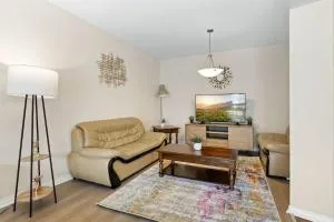 Charming 2BR2BA Home Near Downtown LA And Walkable Amenities - 东洛杉矶