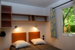 Complexes hoteliers Club Vacances Bleues Domaine de Chateau Laval : photos des chambres