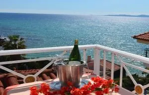 Brati II Beach Hotel - 皮尔戈斯