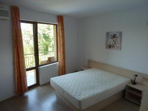 Astarta Riviera Nature