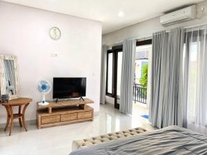 Jola Studio Apartment Sanur Bali Unit 1 Near Sanur Beach by Damaresa