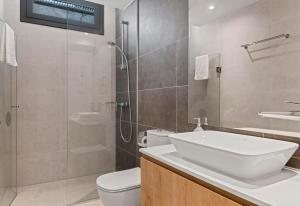 Serenity Waves Villa 22