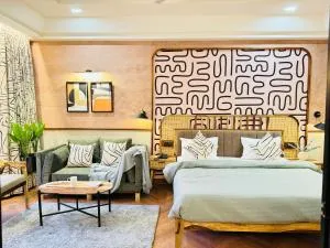 Boutique Hotel By One Tree - Гургаон