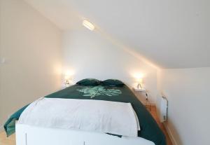 Appartements Le Duplex Horizon Travot Vue Splendide et Central : photos des chambres